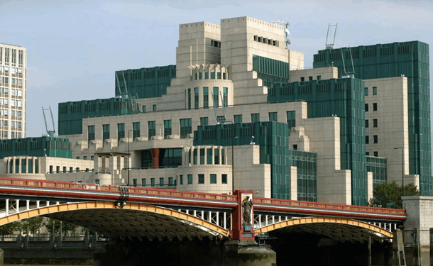 Вперше в історії зовнішню розвідку Великої Британії очолила жінка