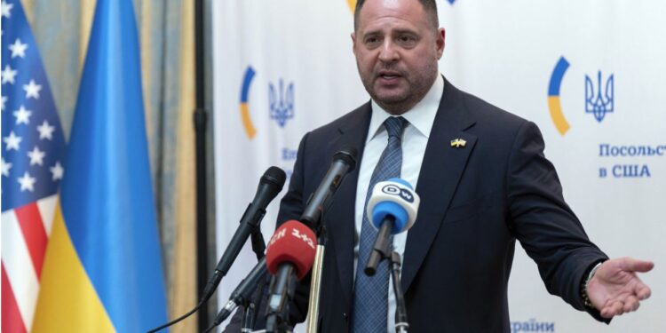 Білий дім Трампа роздратований Єрмаком і стверджує, що він все псує, – POLITICO