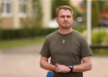 На посаду Генпрокурора України Зеленський планує призначити головного податківця Руслана Кравченка