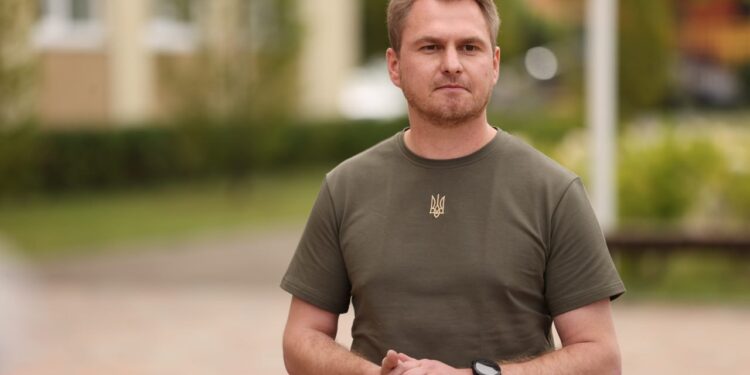 На посаду Генпрокурора України Зеленський планує призначити головного податківця Руслана Кравченка