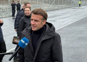 Макрон проти посередництва Путіна у перемовинах Ірану та Ізраїлю