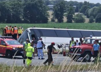 У Франції розбився автобус з українцями – 4 загиблих, 30 поранених (ФОТО)