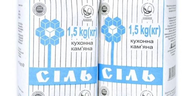 Сіль чиєї землі ми їмо, на що дивитись на упаковці, яку сіль краще не брати