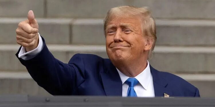 День народження Трампа. Невідомі факти про 47-го президента, перші мільйони, три дружини та фаст-фуд (ФОТО, ВІДЕО)