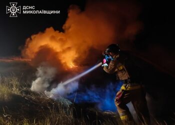На Миколаївщині гасили 6 пожеж, одна виникла внаслідок обстрілу