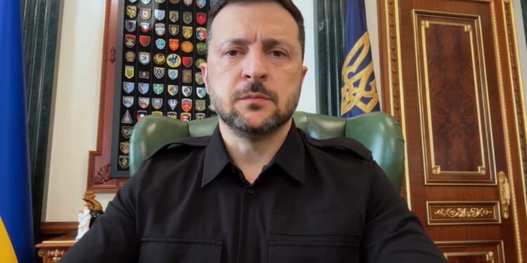 Дав доручення активізувати всі контакти з США – необхідні політичні заяви є, – Зеленський (ВІДЕО)