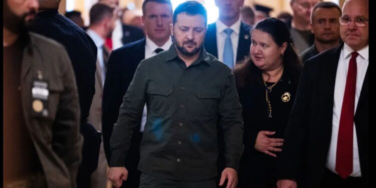 Під час розмови з Трампом Зеленський говорив про нового посла в США. Про кого йдеться