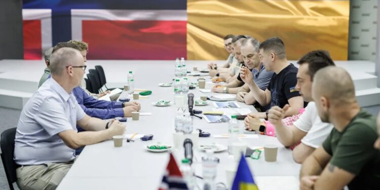 Норвезька оборонна компанія відкриває філію в Україні (ФОТО)