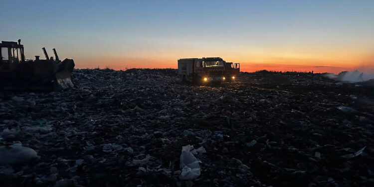 На Миколаївщині гасили 38 пожеж, одна – через обстріли (ВІДЕО)