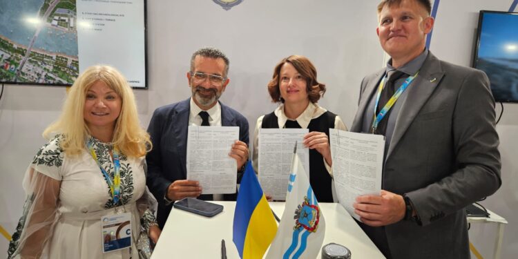 Три громади Миколаївщини підписали меморандуми про співпрацю на URC 2025 у Римі (ФОТО)