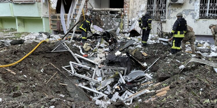 Голова Чернівецької ОВА уточнив – загиблих двоє, а не четверо (ВІДЕО)