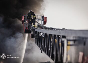 Сьогодні РФ атакувала Україну 26 ракетами і 597 дронами, – Зеленський (ФОТО)