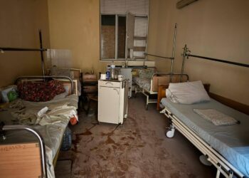 РФ обстріляла лікарню в Херсоні – поранені пацієнти і медсестри (ФОТО)