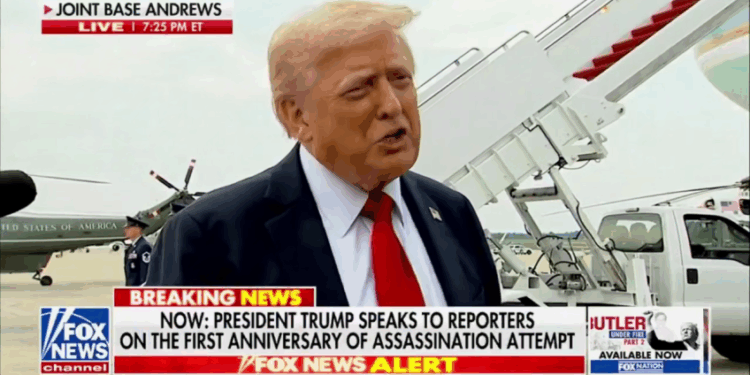 Трамп заявив, що відправить зброю Україні, тому що Путін красиво говорить, а потім бомбить (ВІДЕО)