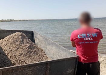 На Миколаївщині виявили незаконного видобувача піску – такий сміхотворний штраф навряд його зупинить (ФОТО)
