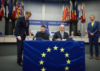 Зеленський підписав документи для ратифікації Угоди про Спецтрибунал для росії та озвучив, на що очікує від ВР та МЗС