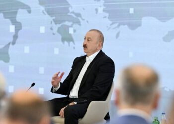 Алієв: «Моє послання українцям – ніколи не здавайтеся і не обмінюйте мир на втрату своєї землі»