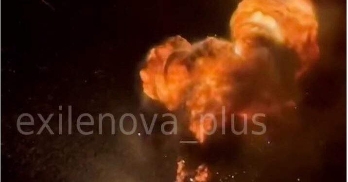 В Харцизьку на окупованій Донеччині атакований склад БК – потужний вибух спричинив чутки про ядерну зброю (ВІДЕО)