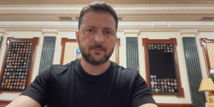 «Антикорупційна інфраструктура працюватиме, тільки без російських впливів – від цього треба очистити, – Зеленський (ВІДЕО)