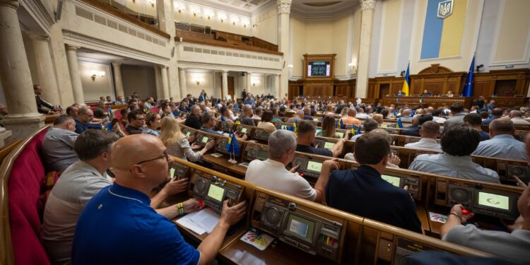 ВР проголосувала за встановлення 28 липня Днем скорботи та вшанування памʼяті усіх українців, які загинули в російському полоні