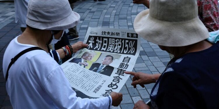 Трамп оголосив про торгівельні угоди з трьома країнами щодо митних тарифів