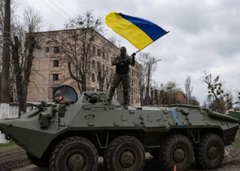 Результат війни в Україні вплине на майбутнє європейської ліберальної демократії – Financial Times