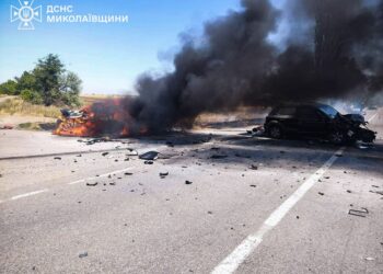 Жахлива аварія на Миколаївщині – після ДТП в авто    згоріли водій та його дружина (ФОТО)