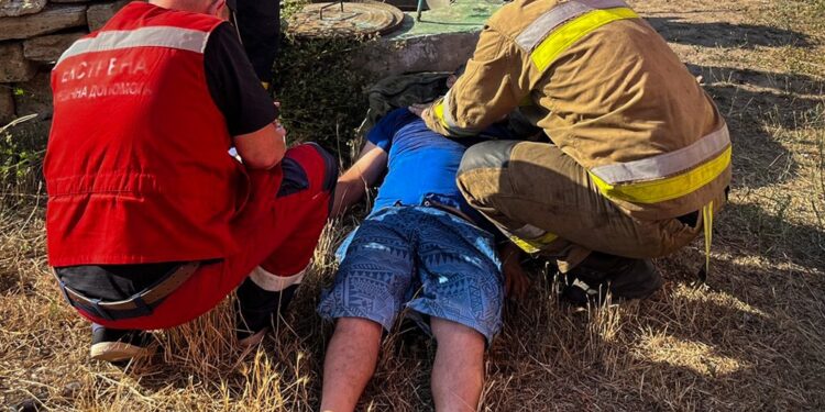 На Миколаївщині за добу було 49 пожеж – на одній з них врятували чоловіка (ФОТО)