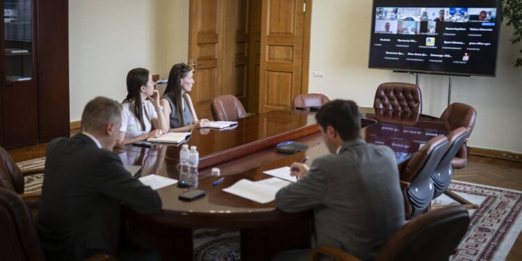 В Мінекономіки обговорили ситуацію щодо посухи в шести областях України, зокрема і на Миколаївщині, – обіцяють подумати, як допомогти аграріям