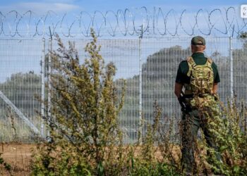 Латвія не пропустила групу чеських комуністів, які повертались додому з приватної поїздки до росії