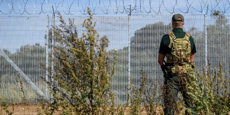 Латвія не пропустила групу чеських комуністів, які повертались додому з приватної поїздки до росії