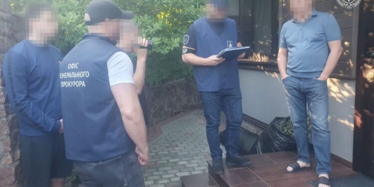 Корупція, яка знищує ліси, має прізвища – ексчиновника ДП «Ліси України» звинувачують у незаконному збагаченні на мільйони (ФОТО)