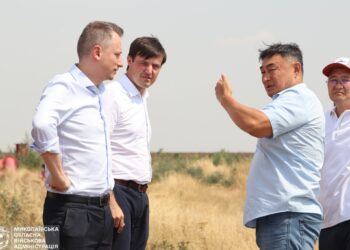 Аграрії Миколаївщини поскаржились міністру, що втратили врожаї через відсутність зрошення (ФОТО)