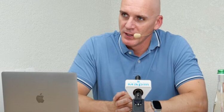 За півроку Миколаїв передав захисникам понад 2 тис. FPV-дронів. Що ще передавалось