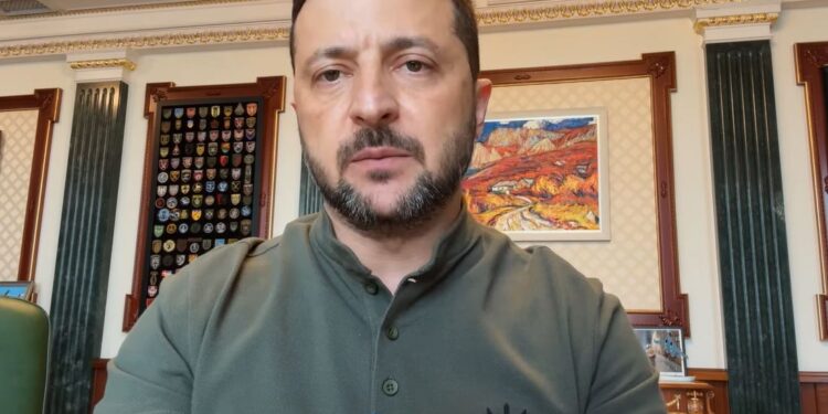 Зеленський підписав закон про САП і НАБУ та подякував нардепам (ВІДЕО)