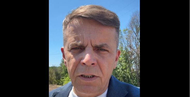 «Залишилось прокласти 600 м труби, у серпні Миколаїв точно отримає воду» – Сухомлин (ВІДЕО)