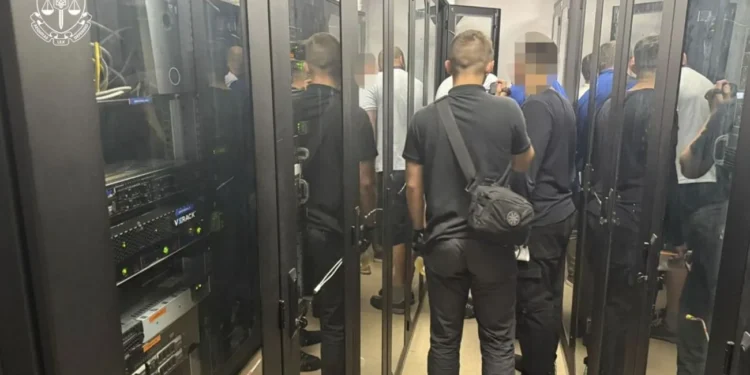 Поширення дитячого порно та наркотичних речовин: в Україні припинили роботу низки онлайн-платформ  (ФОТО)