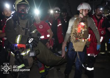 Одесу вночі атакували понад 20 дронів, є загиблий і поранені (ФОТО, ВІДЕО)