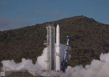 Перша австралійська ракета-носій розбилася одразу після старту