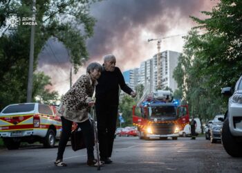 Демонстративно значний та цинічний удар – Зеленський прокоментував нічну атаку Києва (ФОТО)