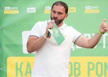 У нардепа від “слуг” Каптєлова нерухомість і дружина в Москві. Схоже, ним таки зацікавилось НАБУ (ВІДЕО)