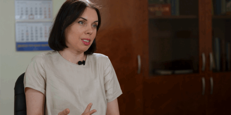 В Україні хочуть платити кілька тисяч гривень на місяць після народження дитини і 50 тисяч одразу