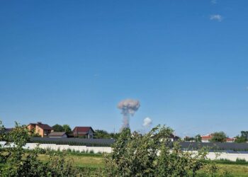 Потужний вибух біля Житомира. Можливі жертви, причини встановлюються (ФОТО, ВІДЕО)