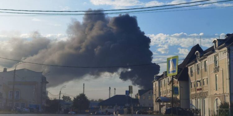 На світанку дрони атакували Сергіїв Посад у Підмосков’ї (ВІДЕО)