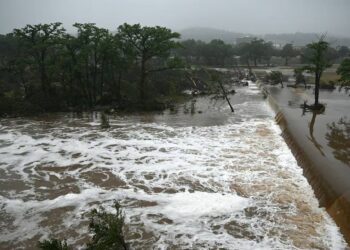 Кількість загиблих унаслідок повені в Техасі зросла до 50