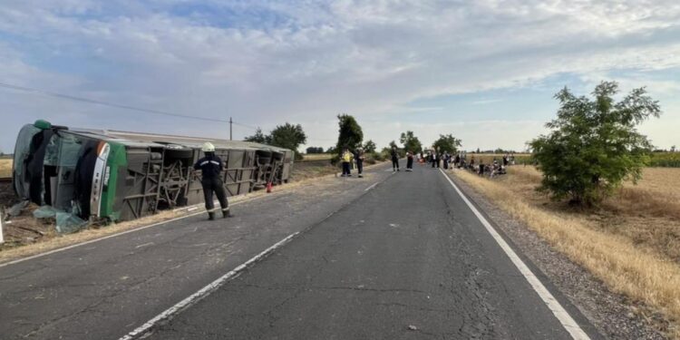 В Угорщині перекинувся автобус з українцями, багато постраждалих, є важкі