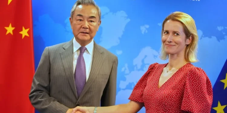 Китай не хоче перемоги РФ так само, як не хоче її програшу