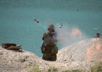 Оперативно з фронту. На Придніпровському напрямку ворог 4 рази намагався прорватися на позиції ЗСУ