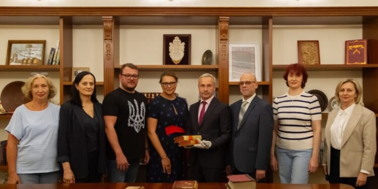 В Україну з Німеччини повернули 8 унікальних видань XIX – початку XX століття, які були вивезені під час Другої Світової війни