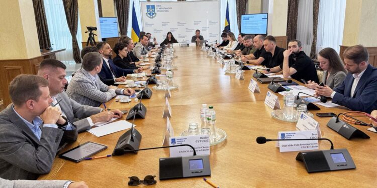 росія здійснила понад 170 тисяч воєнних злочинів – Офіс Генпрокурора на зустрічі з міжнародними партнерами